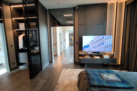 Villa in Bangkok, Thailand 6 bedrooms № 165458 - photo 17