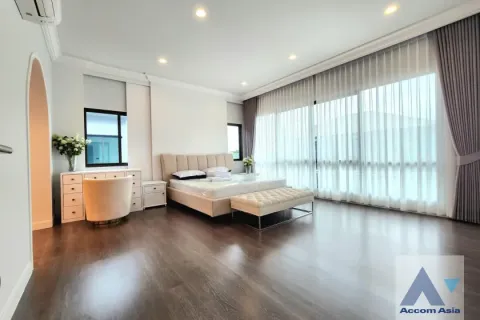 Haus in Bang Kapi, Bangkok, Thailand 4 Schlafzimmer № 217011 - Foto 6
