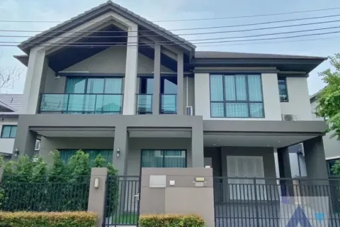 House in Suan Luang, Bangkok, Thailand 3 bedrooms № 217013