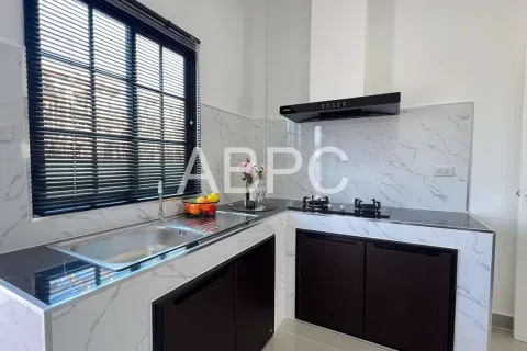 Casa de 3 dormitorios en Pattaya, Tailandia № 210818 - foto 11