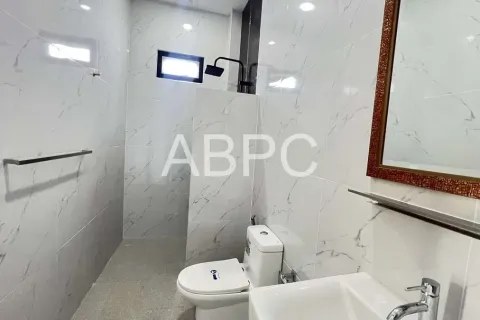 Casa de 3 dormitorios en Pattaya, Tailandia № 210815 - foto 8