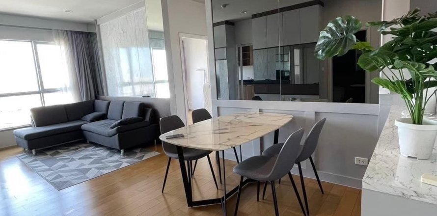 Кондоминиум с 2 спальнями в Кхлонг Сане, Бангкок, Таиланд № 138559