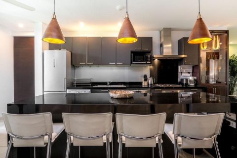 Condo à Phuket, Thaïlande, 2 chambres  № 138556 - photo 2