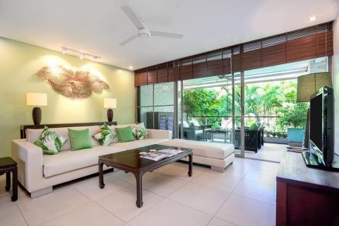 Condo à Phuket, Thaïlande, 2 chambres  № 138556 - photo 8
