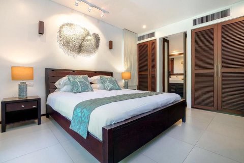 Condo à Phuket, Thaïlande, 2 chambres  № 138556 - photo 10