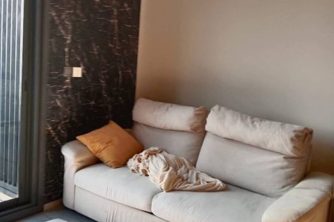 Studio dans le Condo à Phra Khanong, Bangkok, Thaïlande  № 164702 - photo 2