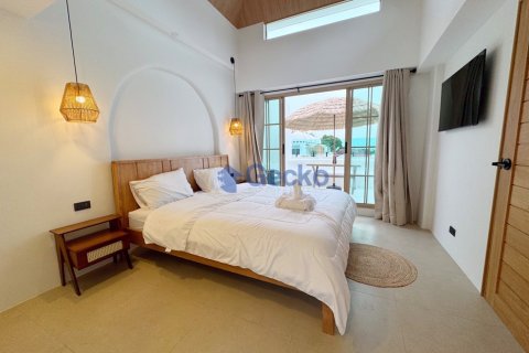 House in Pattaya, Thailand 3 bedrooms № 196318 - photo 19