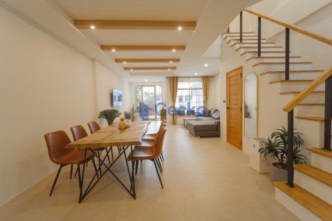 House in Pattaya, Thailand 3 bedrooms № 196318 - photo 6