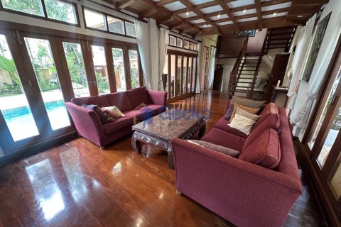 บ้านในพัทยา, ประเทศไทย 4 ห้องนอน № 196320 - รูปถ่าย 8