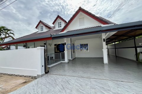 Haus in Pattaya, Thailand 3 Schlafzimmer № 196321 - Foto 2