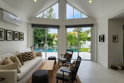 Villa in Ko Samui, Thailand 3 bedrooms № 151552 - photo 3