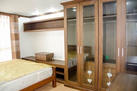 Studio dans le Condo à Khlong Toei, Bangkok, Thaïlande  № 151556 - photo 9