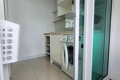 Duplex in Bang Na, Bangkok, Thailand 2 Schlafzimmer № 216102 - Foto 5