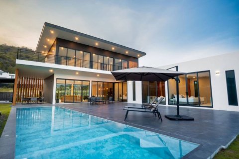 Вилла в Хуа Хине, Таиланд с 5 спальнями  № 156361