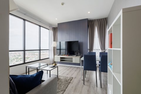 Condo in Samut Prakan, Thailand, 2 bedrooms  № 139721 - photo 15