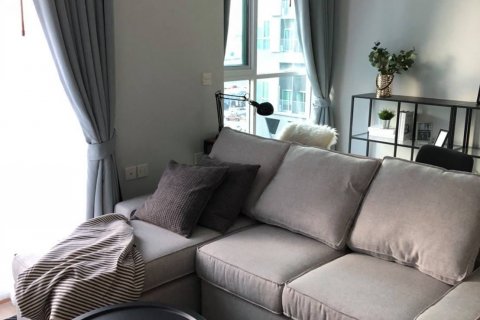 Студия в кондо в Хуай Кванге, Бангкок, Таиланд № 139722 - фото 14