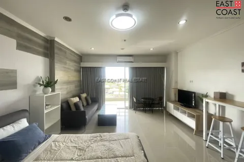 Estudio en el condominio en Jomtien Beach, Pattaya, Tailandia № 212303 - foto 14