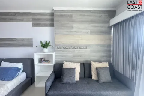Estudio en el condominio en Jomtien Beach, Pattaya, Tailandia № 212303 - foto 15