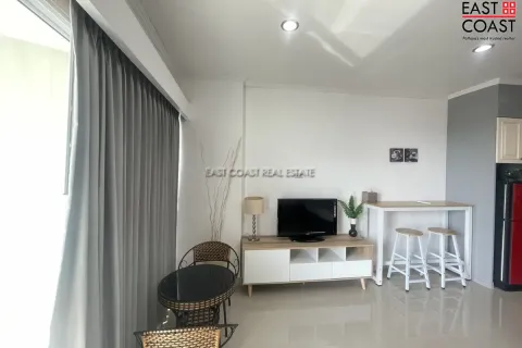 Estudio en el condominio en Jomtien Beach, Pattaya, Tailandia № 212303 - foto 13