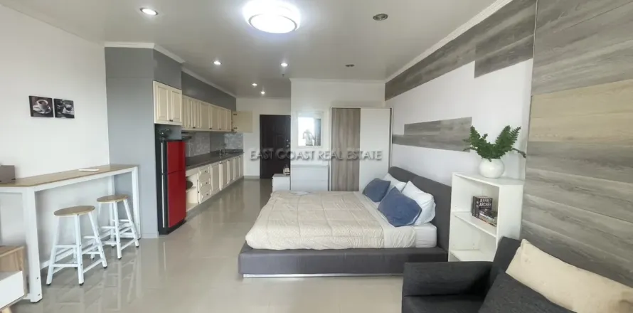 Estudio en el condominio en Jomtien Beach, Pattaya, Tailandia № 212303
