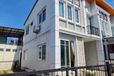 Townhouse à Bang Kruai, Thaïlande 4 chambres № 163227 - photo 11