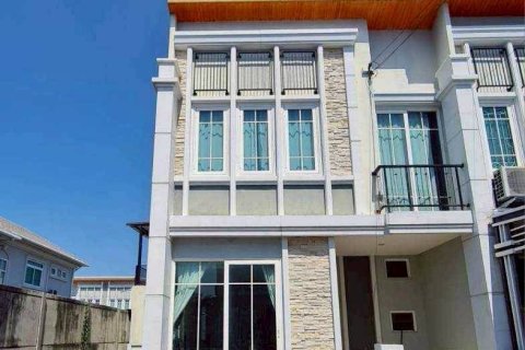 Townhouse à Bang Kruai, Thaïlande 4 chambres № 163227
