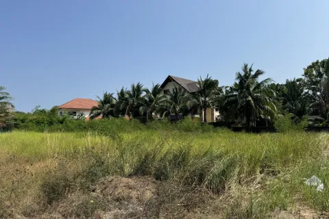 Land in Phuket, Thailand 1312.4 sq.m. № 169467 - photo 3