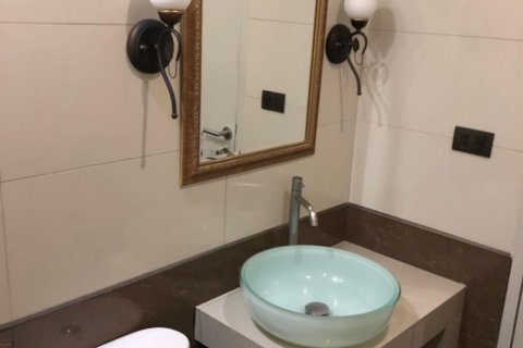 Condo à Khlong San, Bangkok, Thaïlande, 2 chambres  № 169464 - photo 7