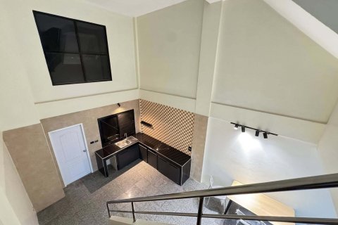 Townhouse in Bangkok, Thailand 4 bedrooms № 169468 - photo 5