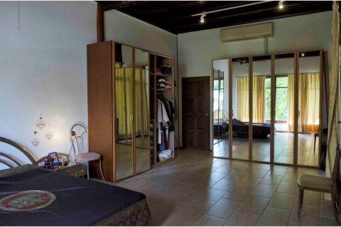 Вилла в Чантхабури, Таиланд с 7 спальнями  № 169463 - фото 6