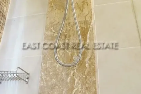 Casa de 3 dormitorios en Pattaya, Tailandia № 212714 - foto 18