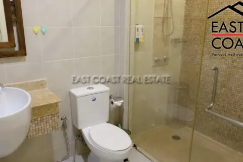 Casa de 3 dormitorios en Pattaya, Tailandia № 212714 - foto 17