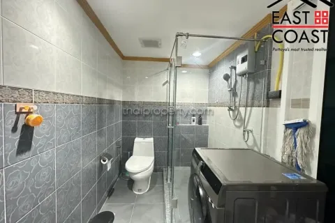 Condominio de 2 dormitorios en Jomtien Beach, Pattaya, Tailandia № 212711 - foto 9