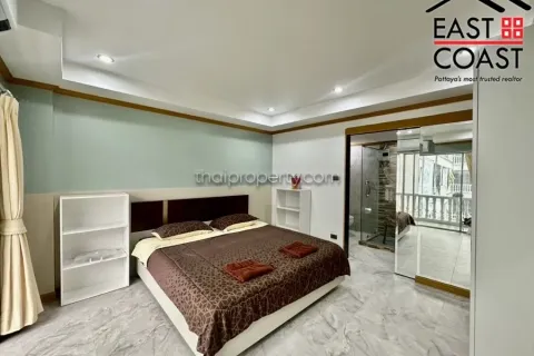 Condominio de 2 dormitorios en Jomtien Beach, Pattaya, Tailandia № 212711 - foto 6