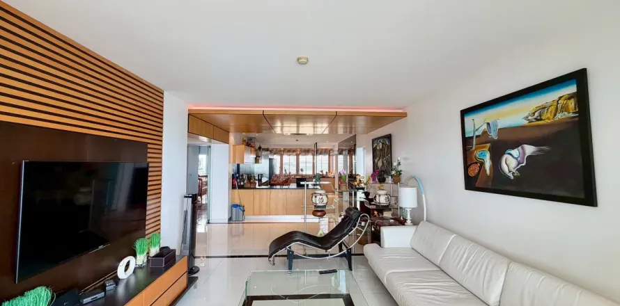 Condominio de 3 dormitorios en Pattaya, Tailandia № 212712
