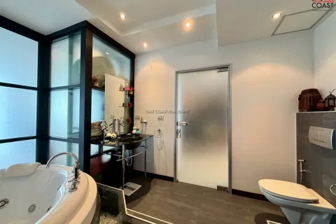 Condominio de 3 dormitorios en Pattaya, Tailandia № 212712 - foto 9