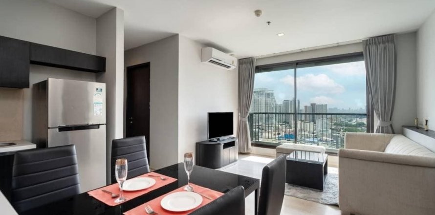 Кондоминиум с 2 спальнями в Клонг Тоэй, Бангкок, Таиланд № 140216