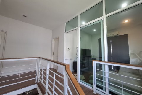 House in Bang Kapi, Bangkok, Thailand 3 bedrooms № 148670 - photo 9