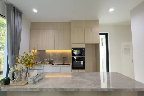 Villa à Pattaya, Thaïlande 4 chambres № 155716 - photo 12