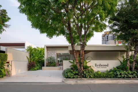 Villa in Pattaya, Thailand 3 bedrooms № 155717 - photo 1