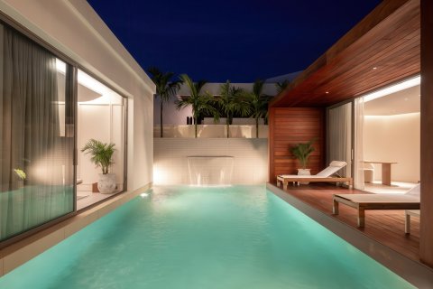 Villa in Pattaya, Thailand 3 bedrooms № 155717 - photo 16