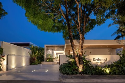 Villa in Pattaya, Thailand 3 bedrooms № 155717 - photo 12