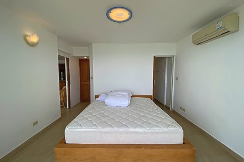 Condo in Pran Buri, Thailand, 2 bedrooms  № 168625 - photo 11