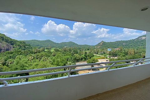 Condo in Pran Buri, Thailand, 2 bedrooms  № 168625 - photo 1