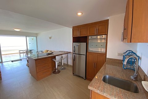 Condo in Pran Buri, Thailand, 2 bedrooms  № 168625 - photo 3