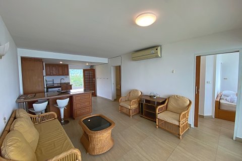 Condo in Pran Buri, Thailand, 2 bedrooms  № 168625 - photo 7