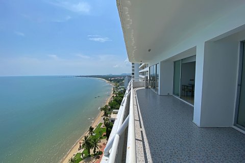 Condo in Pran Buri, Thailand, 3 bedrooms  № 168626 - photo 11