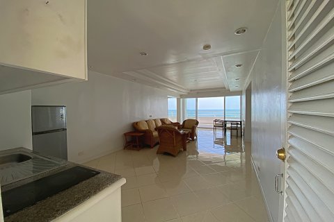 Condo in Pran Buri, Thailand, 3 bedrooms  № 168626 - photo 4