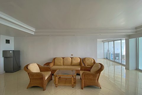 Condo in Pran Buri, Thailand, 3 bedrooms  № 168626 - photo 6