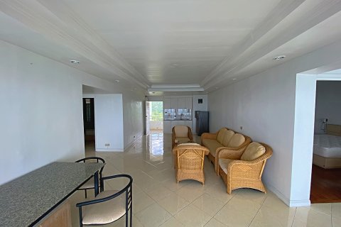 Condo in Pran Buri, Thailand, 3 bedrooms  № 168626 - photo 7